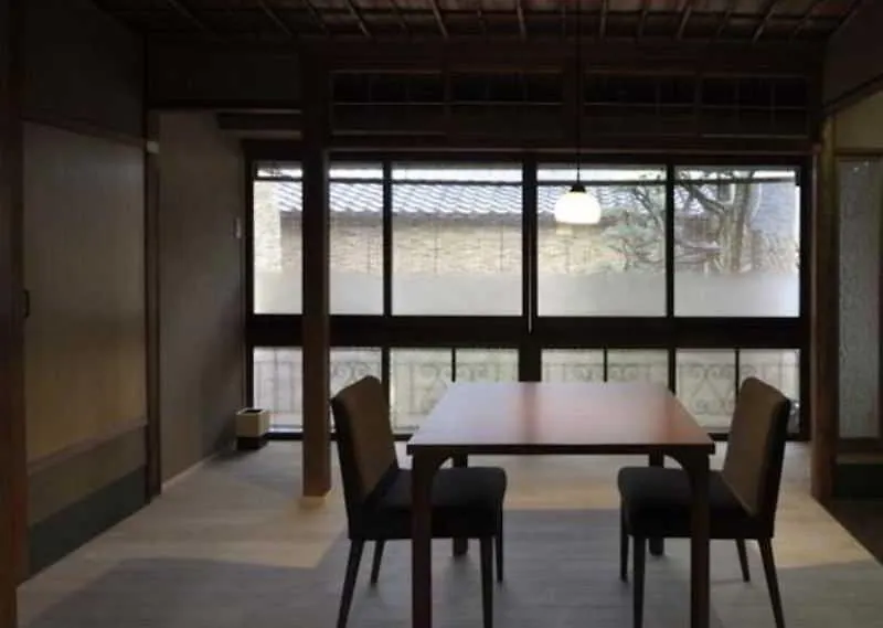 Izuyasu Traditional Kyoto Inn Serving Kyoto Cuisine
