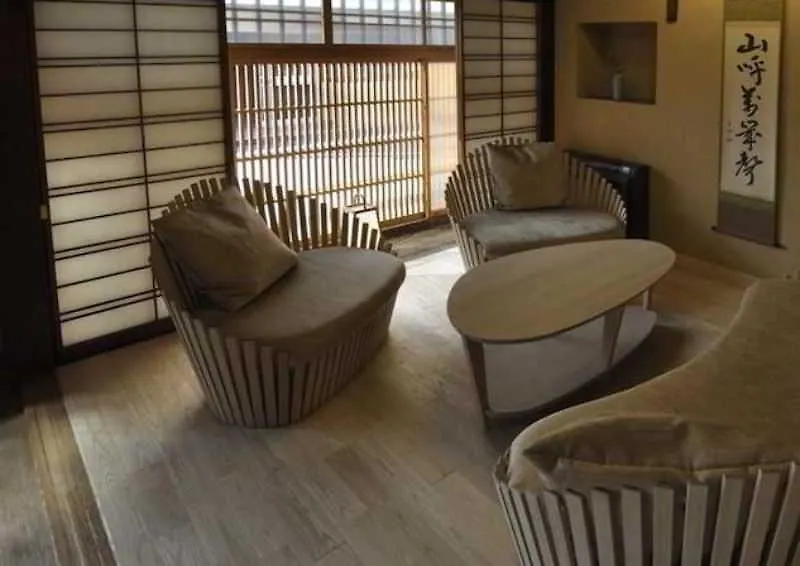 **** Ryokan Izuyasu Traditional Kyoto Inn Serving Kyoto Cuisine Japan