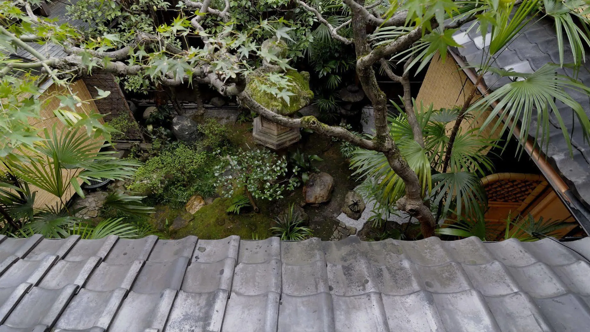 Izuyasu Traditional Kyoto Inn Serving Kyoto Cuisine 4*,
