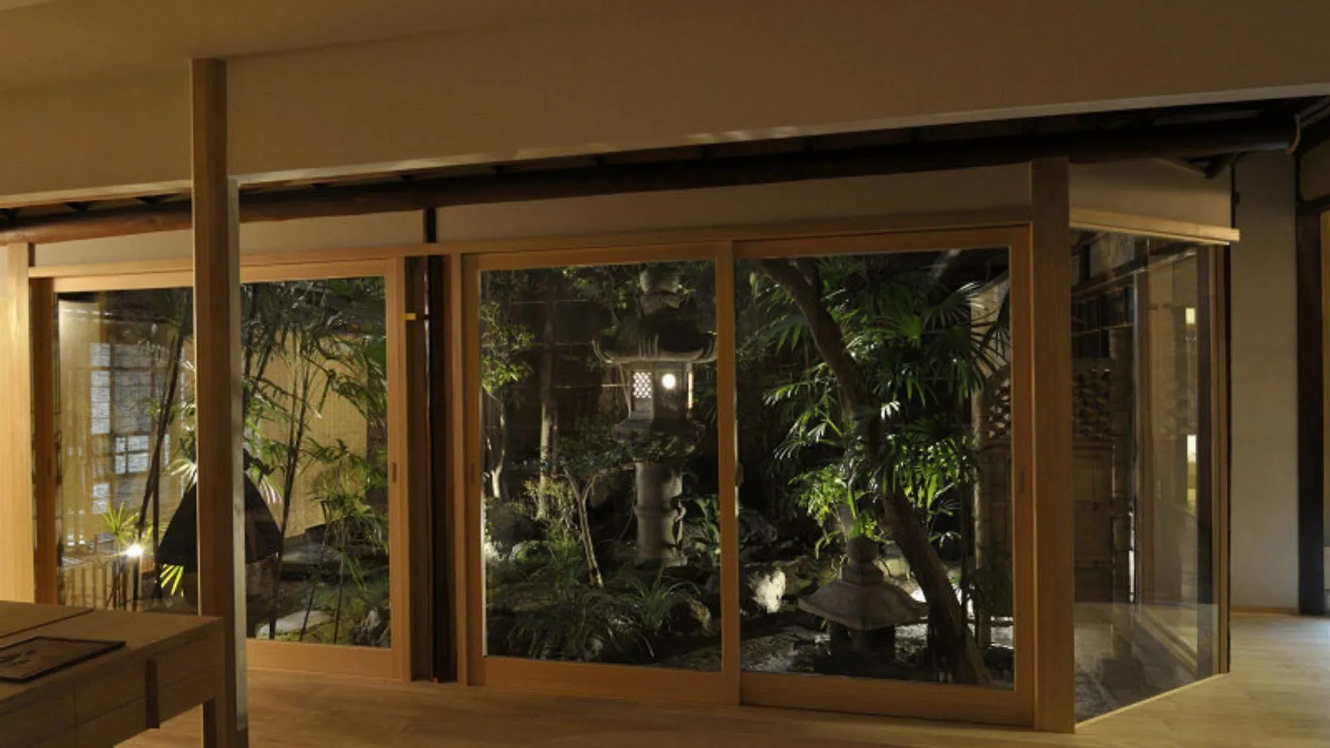 Izuyasu Traditional Kyoto Inn Serving Kyoto Cuisine Ryokan